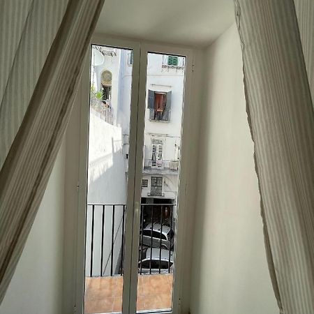 La Casa Di Santa' Apartment Наполи Екстериор снимка