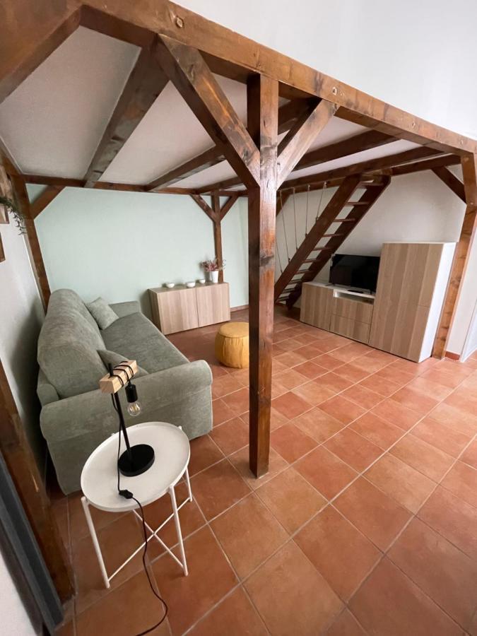 La Casa Di Santa' Apartment Наполи Екстериор снимка
